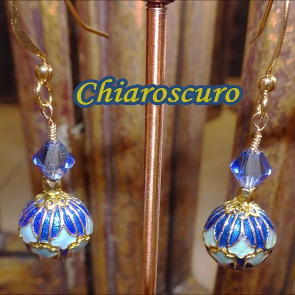 Cloisonne earrings in six blue variations of artful design - Picture 5 of 8